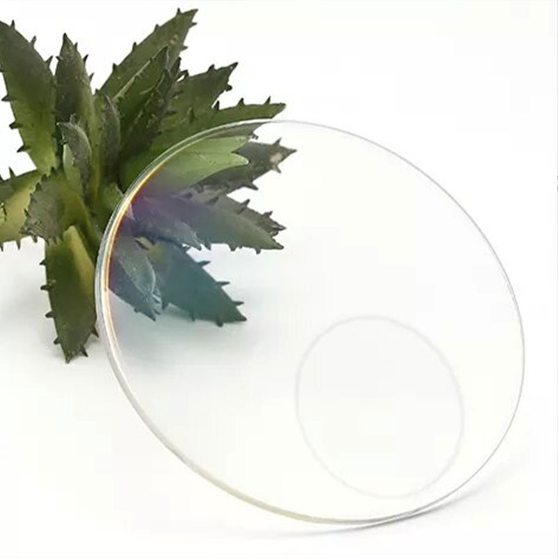 1.499 Bifokalna leća s okruglim vrhom