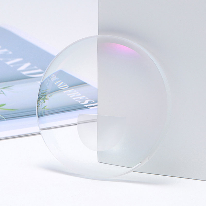 1.56 bifokalna leća s ravnim vrhom HMC