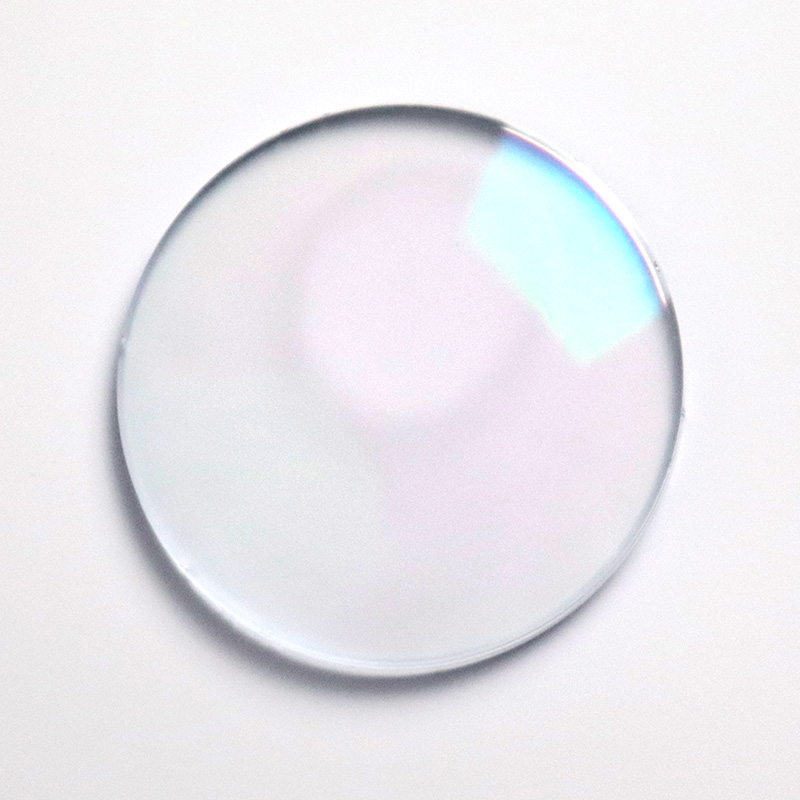 1.56 bifokalna leća s okruglim vrhom HMC