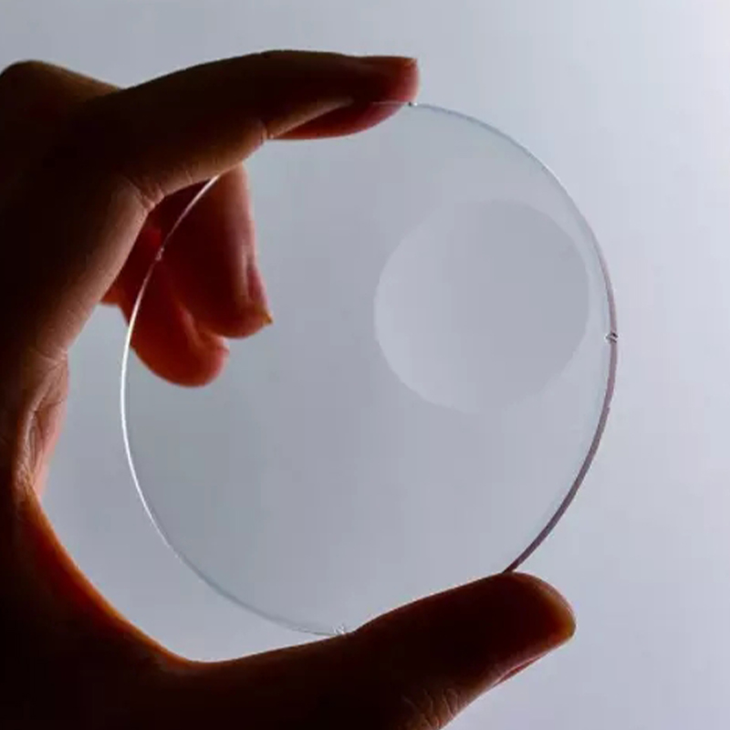 1.56 Polugotova bifokalna leća s okruglim vrhom