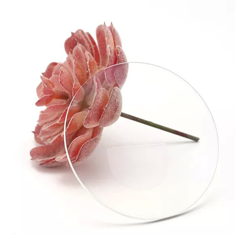 1.499 Polugotova bifokalna leća s ravnim vrhom